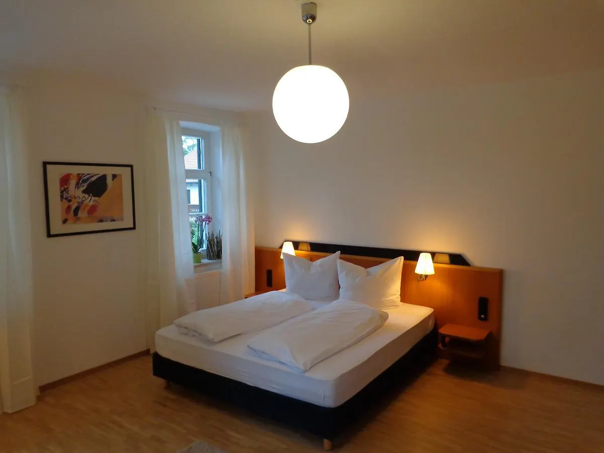 Gasthaus Inselkammer Hohenkirchen-Siegertsbrunn Hotel